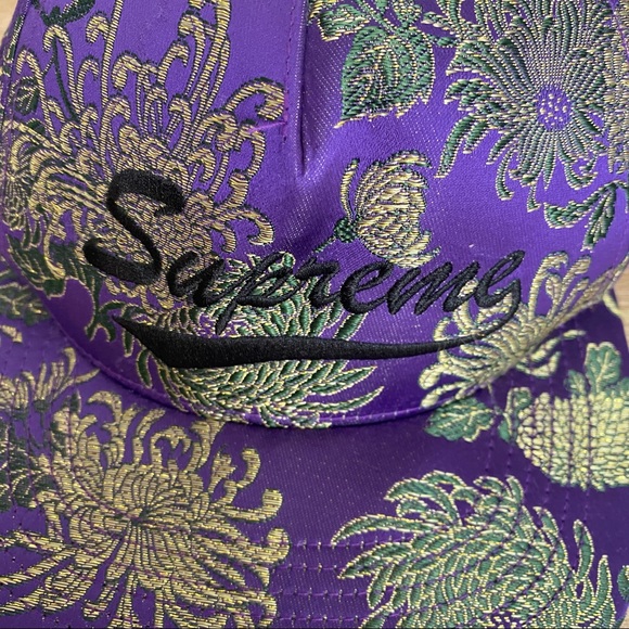 Supreme USA Unisex Eastern Floral Mettalic Threaded Spellout Snapback Hat - Picture 3 of 5